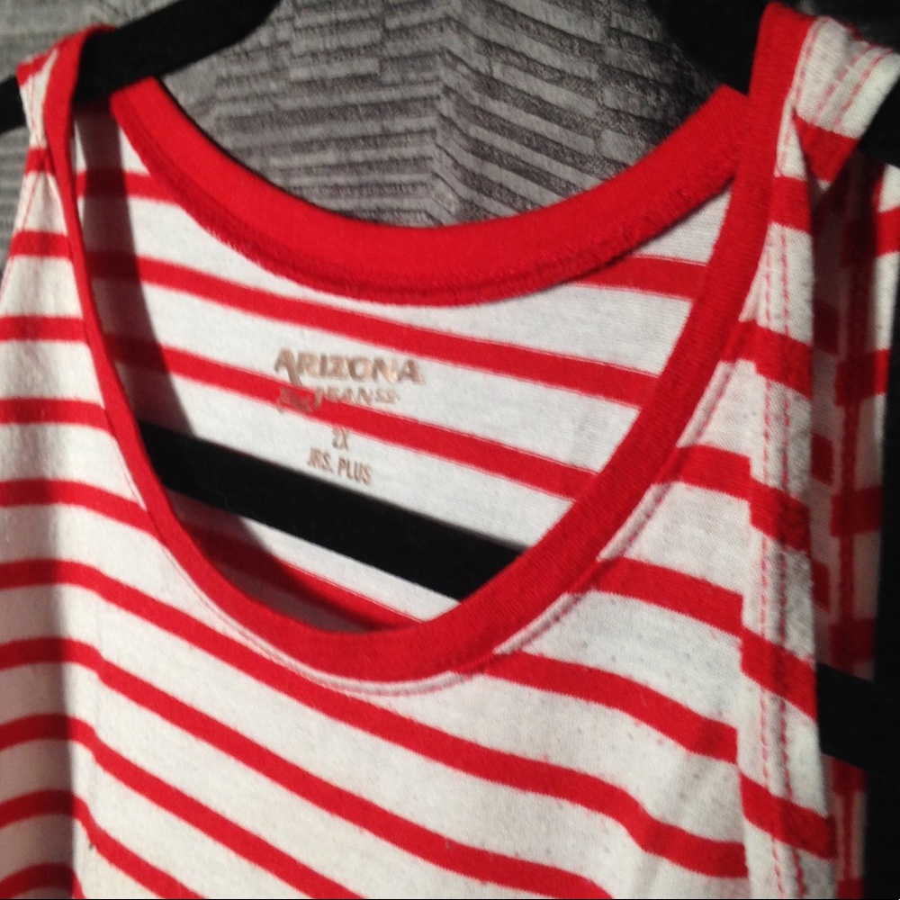 Arizona Jeans - Jrs 2x Tank
